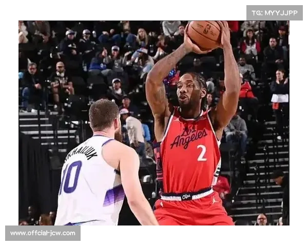 快船主场迎战勇士，伦纳德带伤出战考验球队深度